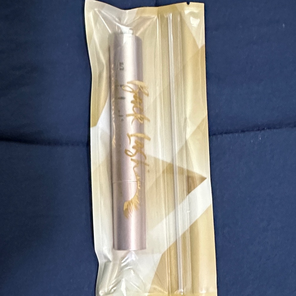 Belle by Kim Gravel Very Black Mascara - Picture 2 of 4
